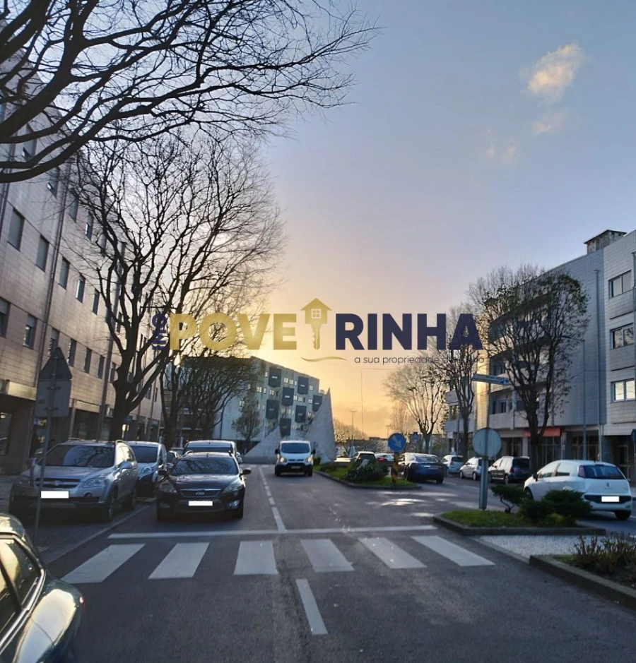 Garagem para Venda em Vila do Conde Foto 2