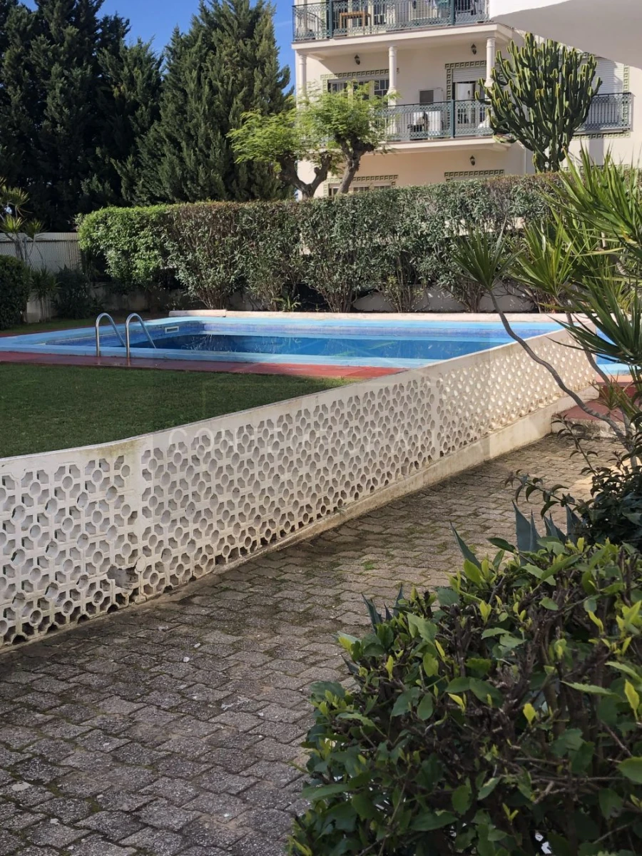 Apartamento T1 para Venda em Albufeira e Olhos de Água Foto 13