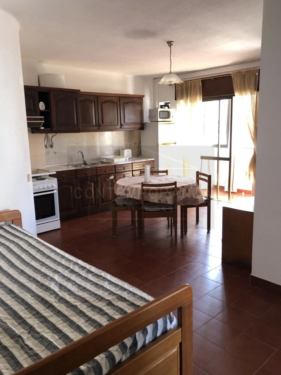 Apartamento T1 para Venda em Albufeira e Olhos de Água Foto 1