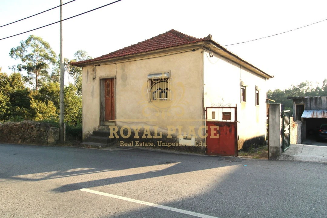 Moradia T3 para Venda em Sanguedo Foto 1