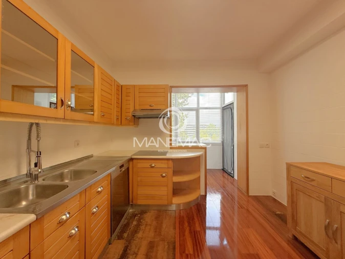 Apartamento T3 para Venda em Oliveira do Douro Foto 25