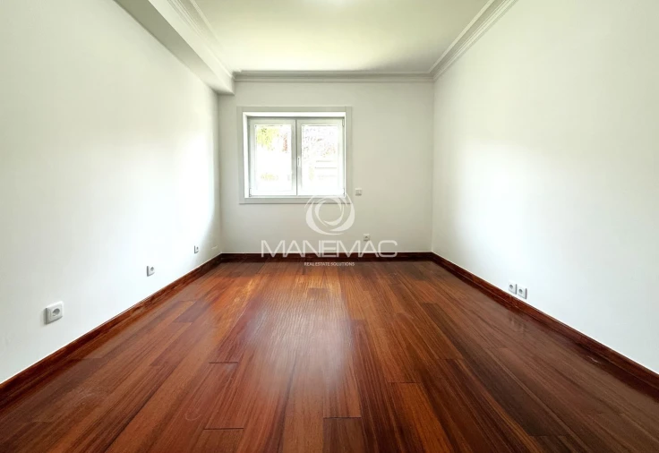 Apartamento T3 para Venda em Oliveira do Douro Foto 9