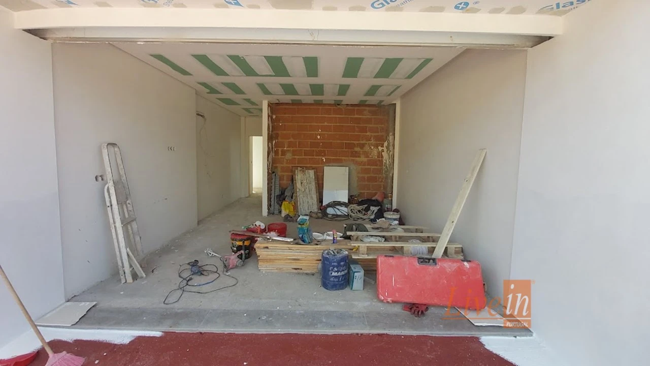 Moradia T4 para Venda em Azueira e Sobral da Abelheira Foto 27