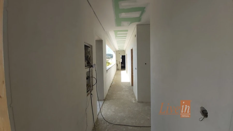 Moradia T4 para Venda em Azueira e Sobral da Abelheira Foto 16