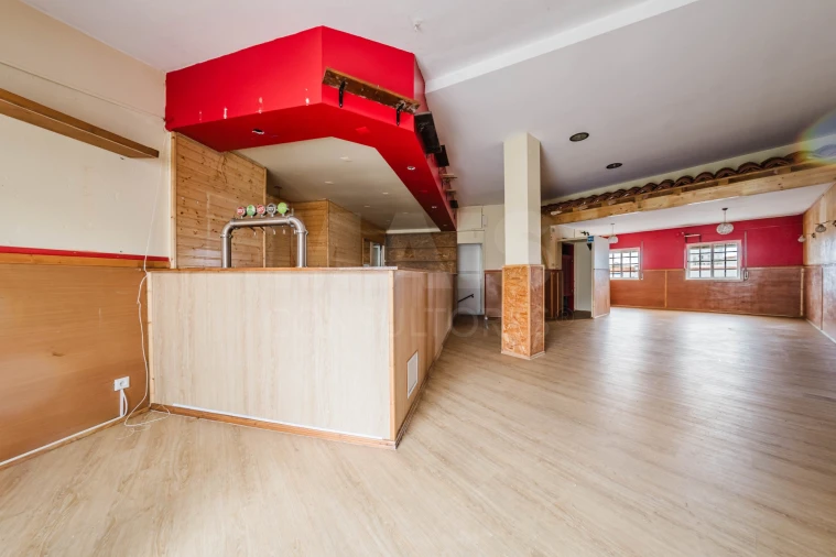 Loja para Venda em Atouguia da Baleia Foto 11