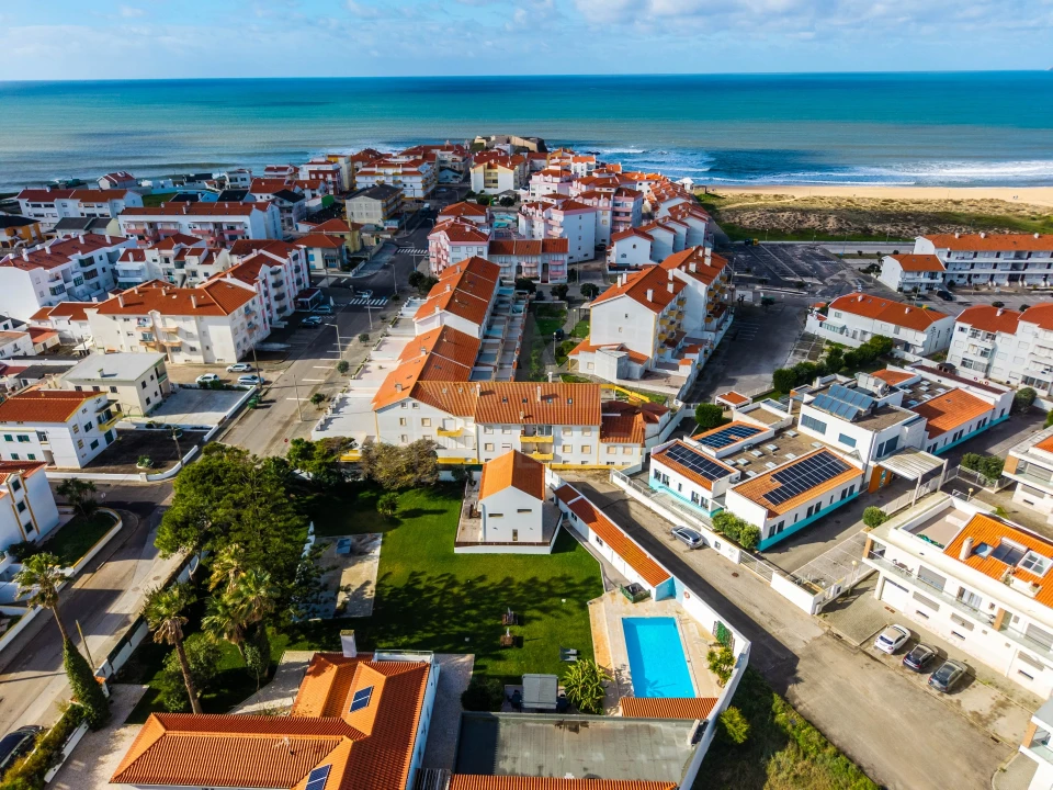 Loja para Venda em Atouguia da Baleia Foto 8