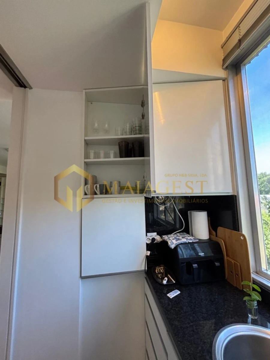 Apartamento T1 para Arrendamento em Paranhos Foto 11