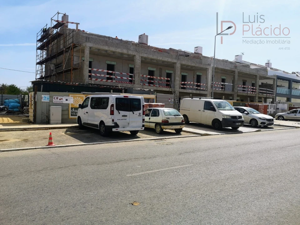 Moradia T2 para Venda em Longueira/Almograve Foto 38