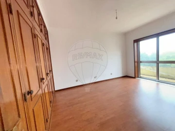 Apartamento T4 para Venda em Canidelo