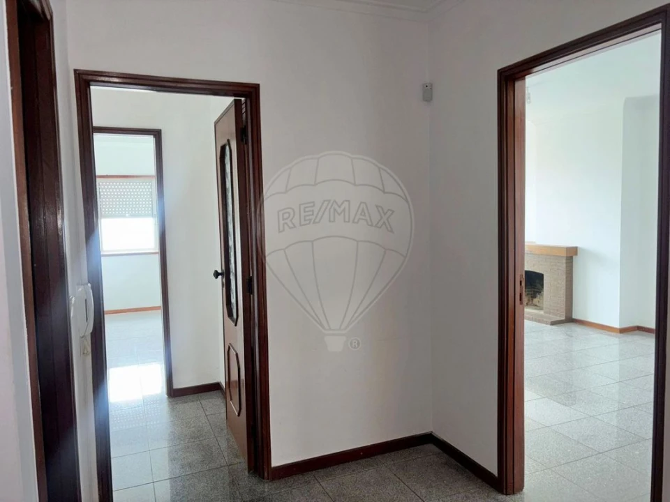 Apartamento T4 para Venda em Canidelo Foto 5