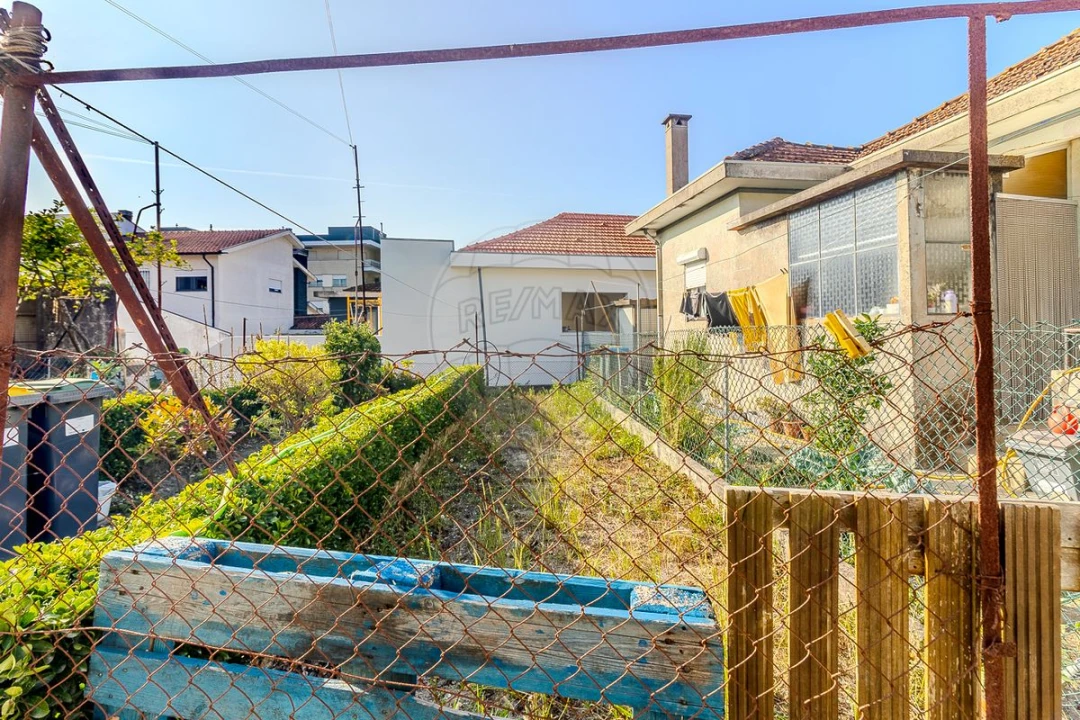 Moradia T3 para Venda em Ermesinde Foto 26