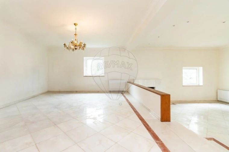 Moradia T5 para Venda em Lamego (Almacave e Sé) Foto 8