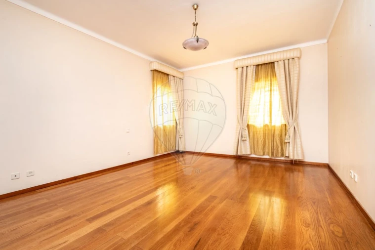 Moradia T5 para Venda em Lamego (Almacave e Sé) Foto 29