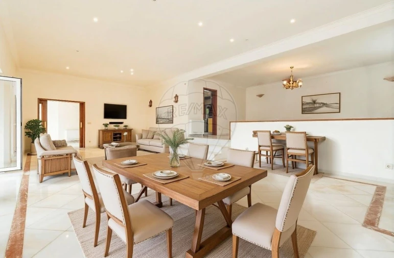 Moradia T5 para Venda em Lamego (Almacave e Sé) Foto 11