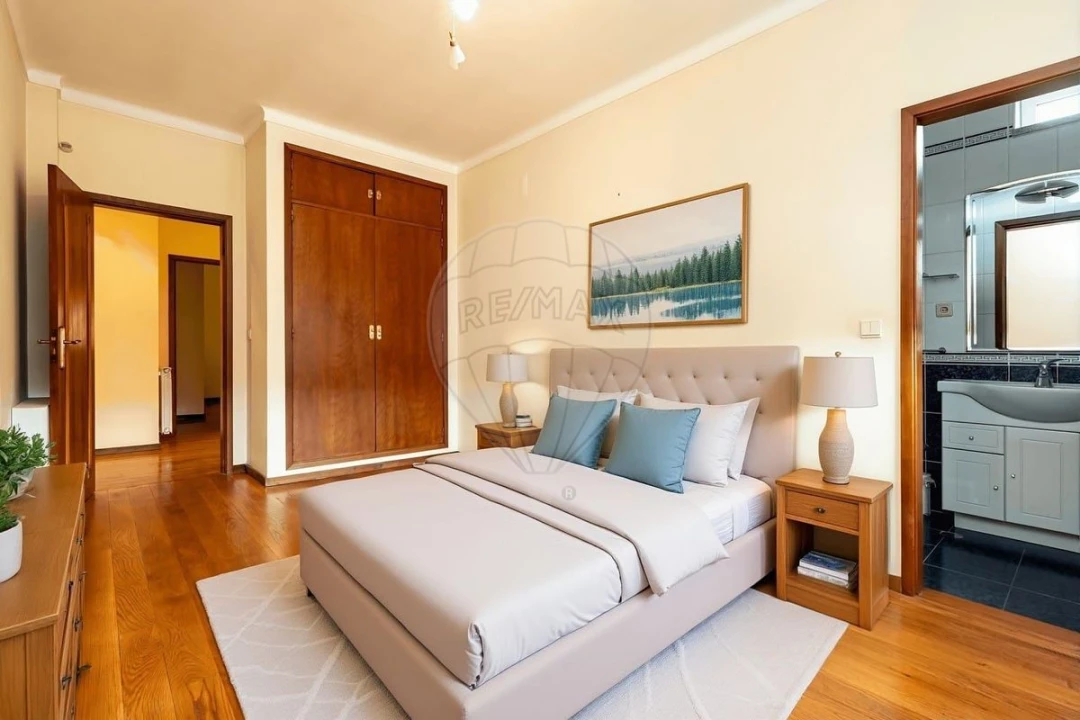 Moradia T5 para Venda em Lamego (Almacave e Sé) Foto 23