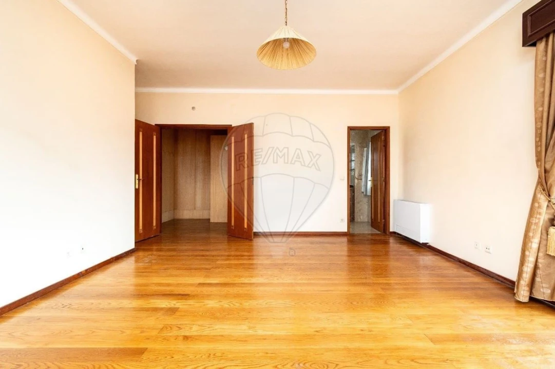 Moradia T5 para Venda em Lamego (Almacave e Sé) Foto 27