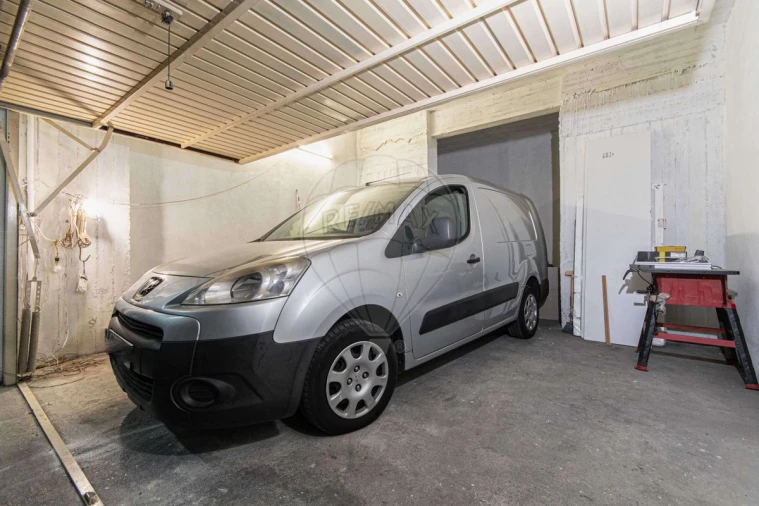 Apartamento T3 para Venda em Almada, Cova da Piedade, Pragal e Cacilhas Foto 27