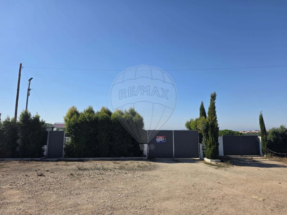 Moradia T3 para Venda em Almargem do Bispo, Pêro Pinheiro e Montelavar Foto 29