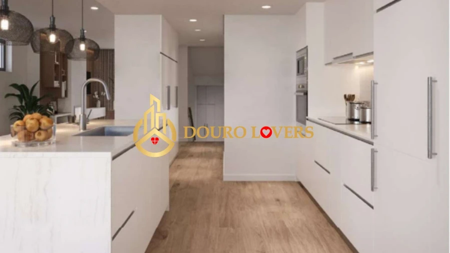 Moradia T4 para Venda em Madalena Foto 11