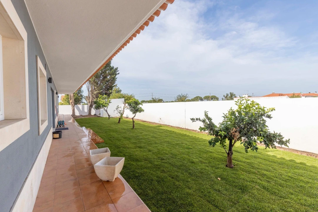 Moradia T4 para Venda em Salvaterra de Magos e Foros de Salvaterra Foto 12