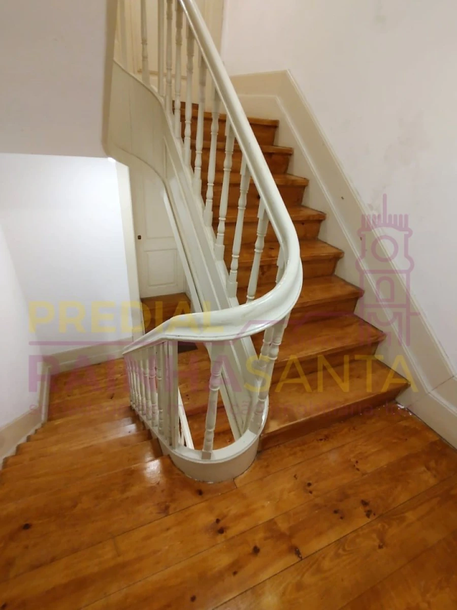 Quarto para Arrendamento em Sé Nova, Santa Cruz, Almedina e São Bartolomeu Foto 7