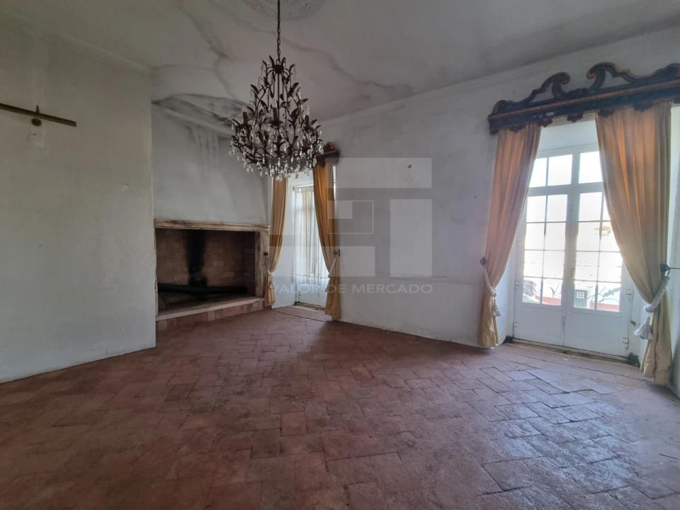 Apartamento T4 para Venda em Borba (Matriz) Foto 8