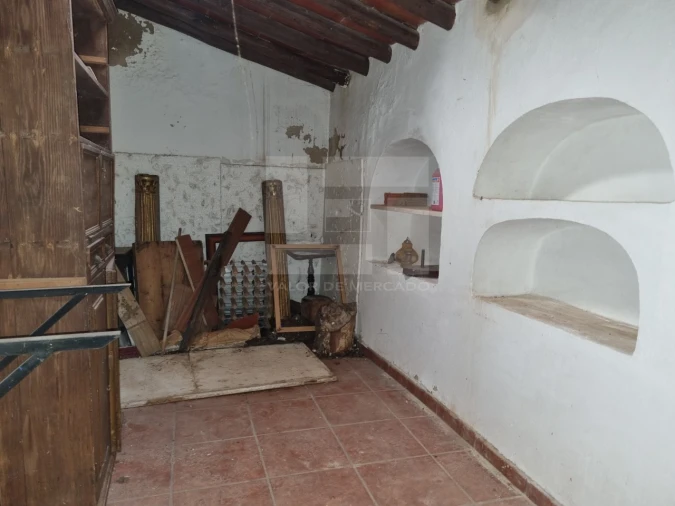 Apartamento T4 para Venda em Borba (Matriz) Foto 13