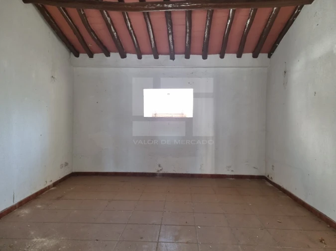 Apartamento T4 para Venda em Borba (Matriz) Foto 15