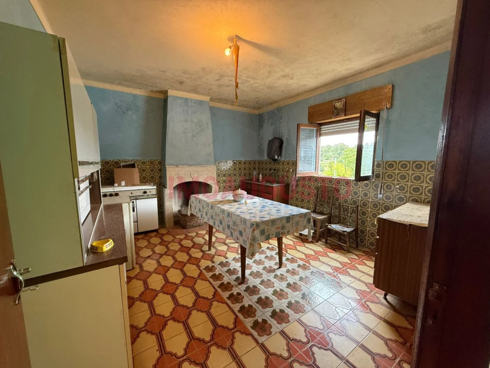 Moradia T3 para Venda em Amoreira, Parada e Cabreira Foto 4