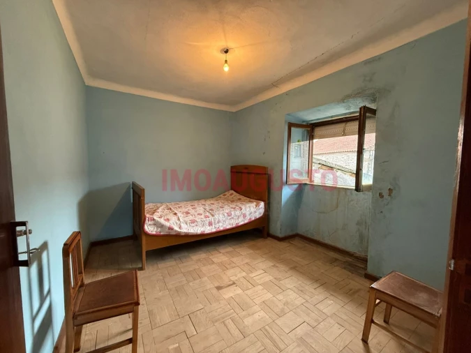 Moradia T3 para Venda em Amoreira, Parada e Cabreira Foto 7