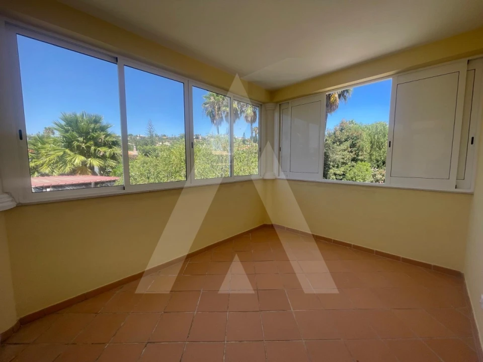 Apartamento T2 para Arrendamento em Almancil Foto 9