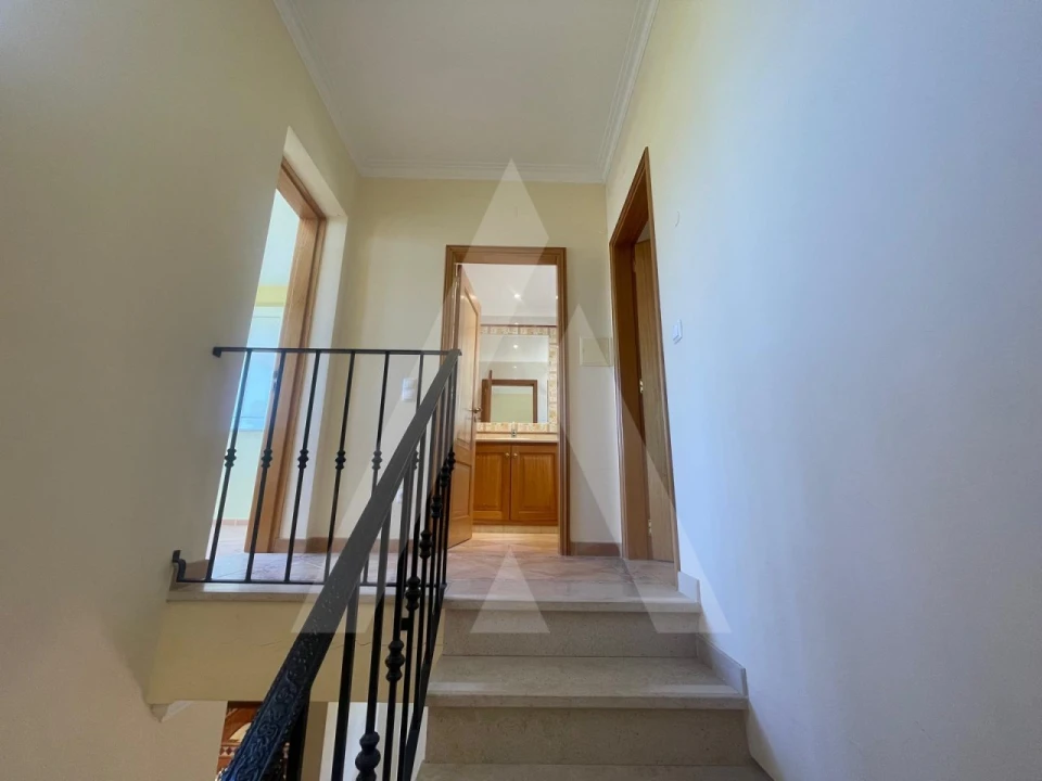 Apartamento T2 para Arrendamento em Almancil Foto 15