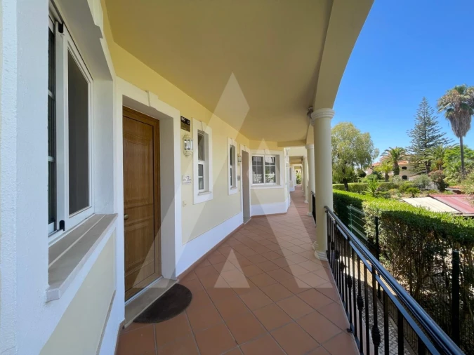 Apartamento T2 para Arrendamento em Almancil Foto 24