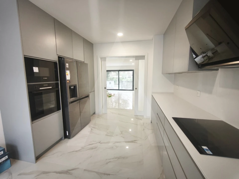 Moradia T4 para Venda em Ílhavo (São Salvador) Foto 4