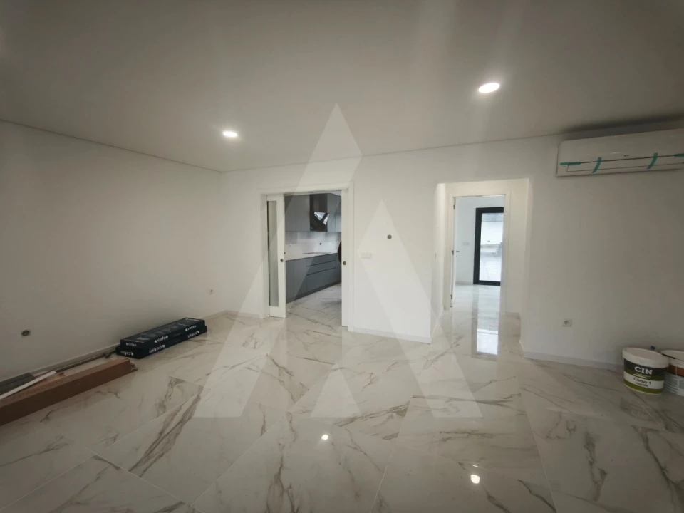 Moradia T4 para Venda em Ílhavo (São Salvador) Foto 8