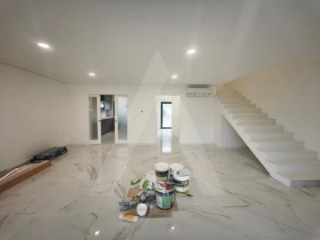 Moradia T4 para Venda em Ílhavo (São Salvador)