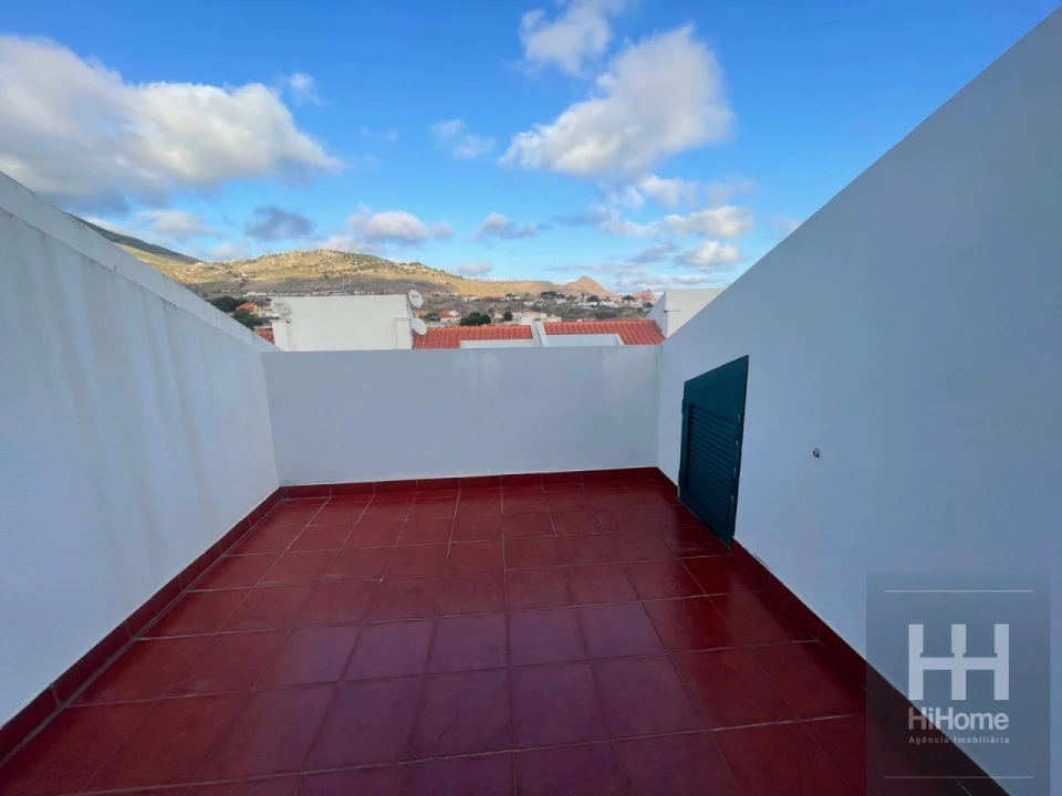 Moradia T1 para Venda em Porto Santo Foto 31