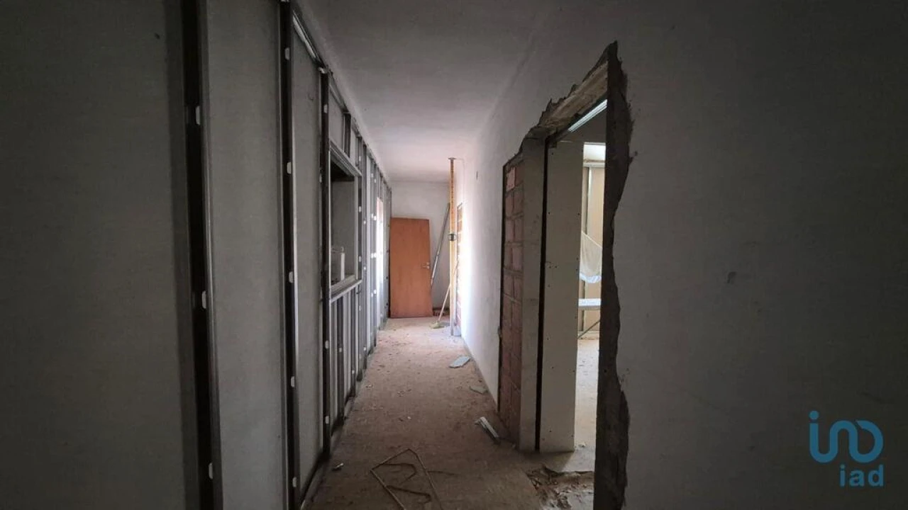 Moradia T3 para Venda em Porto de Mós - São João Baptista e São Pedro Foto 9