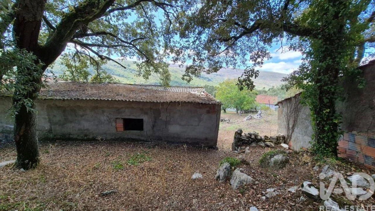 Moradia T3 para Venda em Porto de Mós - São João Baptista e São Pedro Foto 21