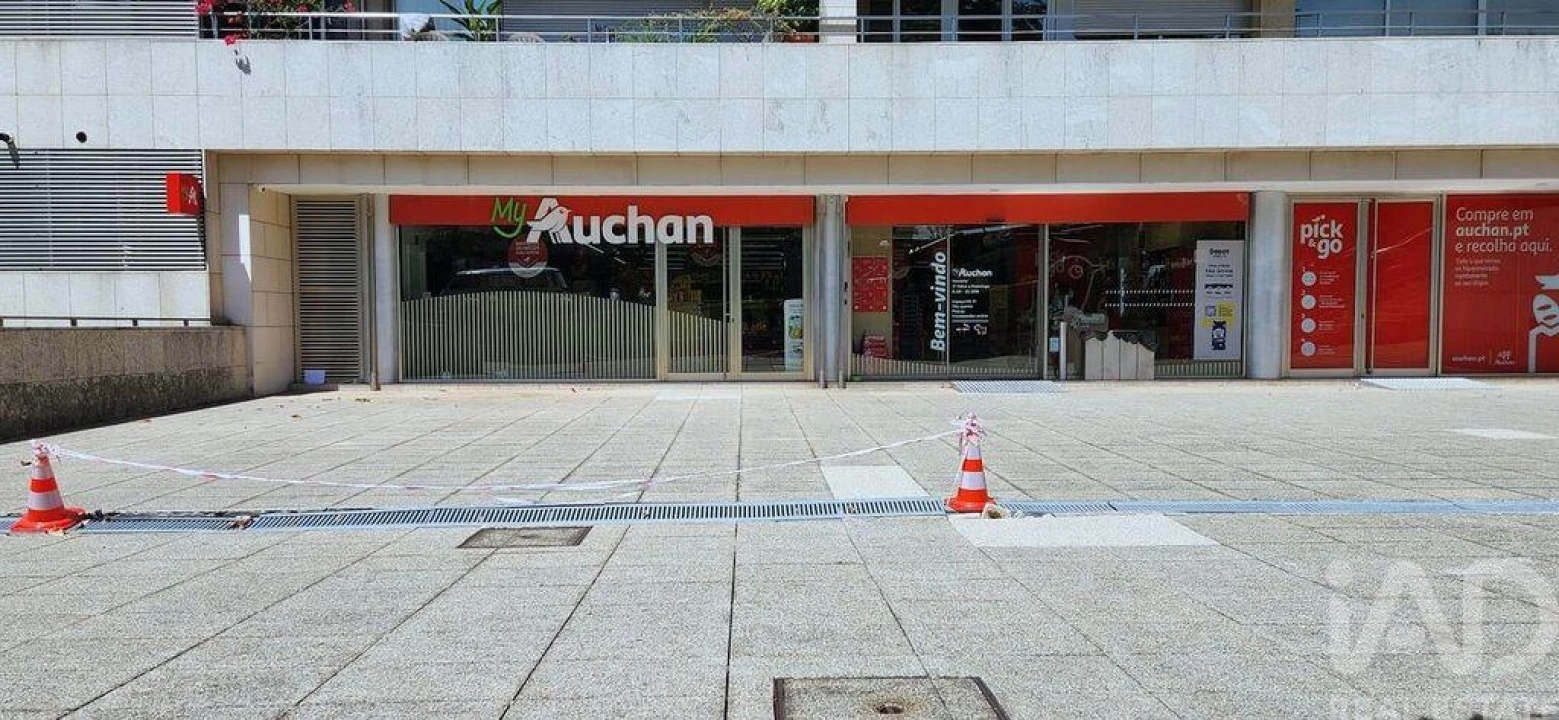 Apartamento T3 para Venda em Lordelo do Ouro e Massarelos Foto 20