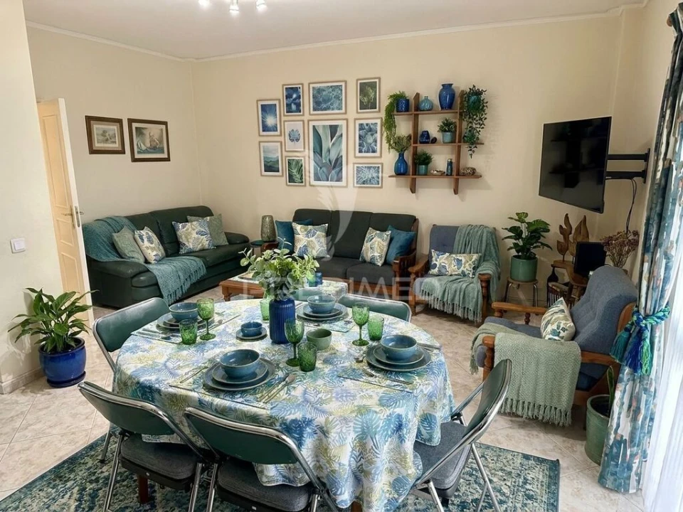Apartamento T2 para Venda em Quarteira Foto 5