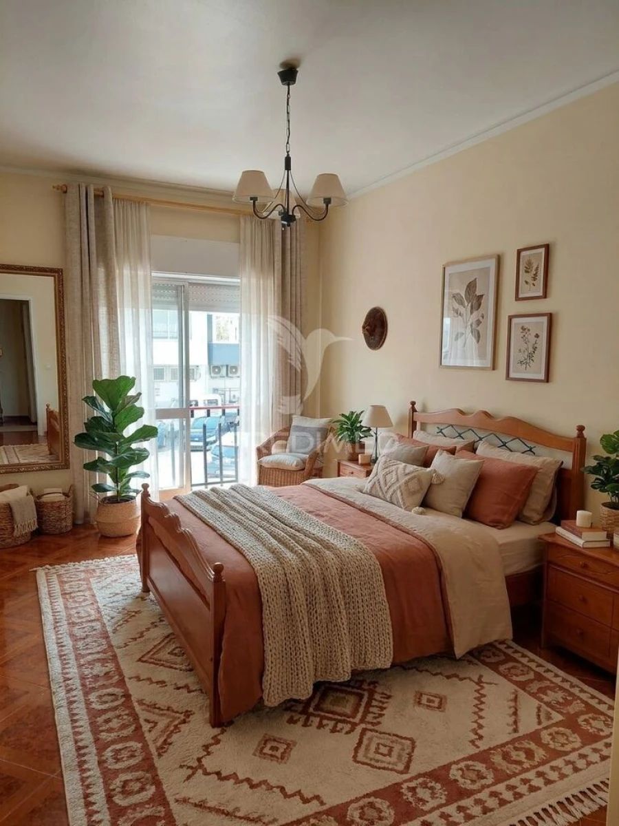 Apartamento T2 para Venda em Quarteira Foto 8