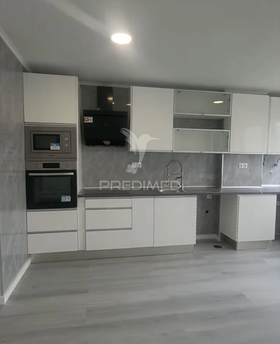 Apartamento T2 para Venda em Oeiras e São Julião da Barra, Paço de Arcos e Caxias Foto 2