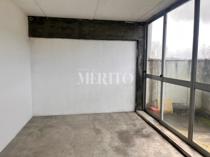 Armazém para Venda em Tagilde e Vizela (São Paio) Foto 10