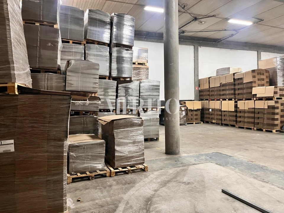 Armazém para Venda em Tagilde e Vizela (São Paio) Foto 2