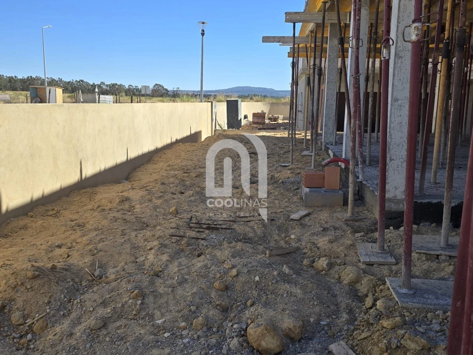 Moradia T4 para Venda em Quinta do Anjo Foto 24