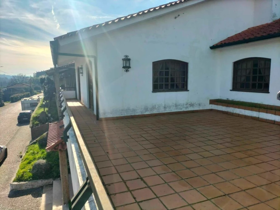 Negócio para Venda em Lamelas e Guimarei Foto 23