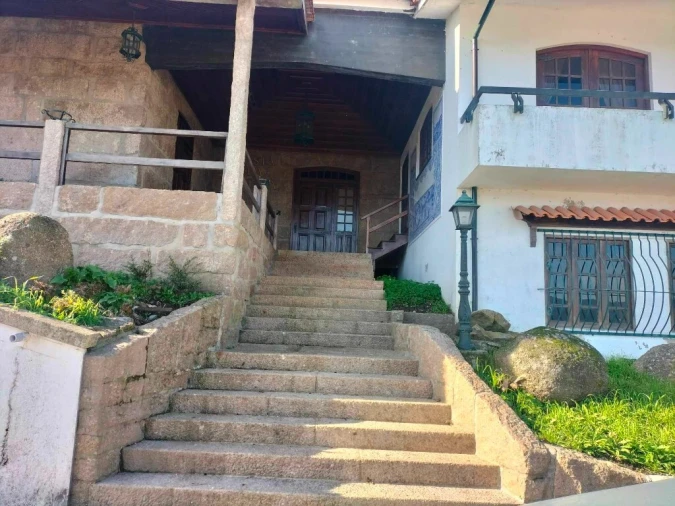 Negócio para Venda em Lamelas e Guimarei Foto 4