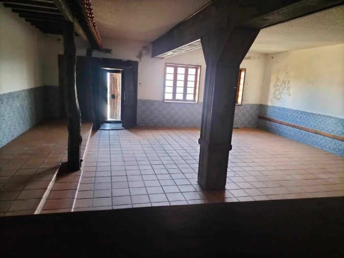 Negócio para Venda em Lamelas e Guimarei Foto 30