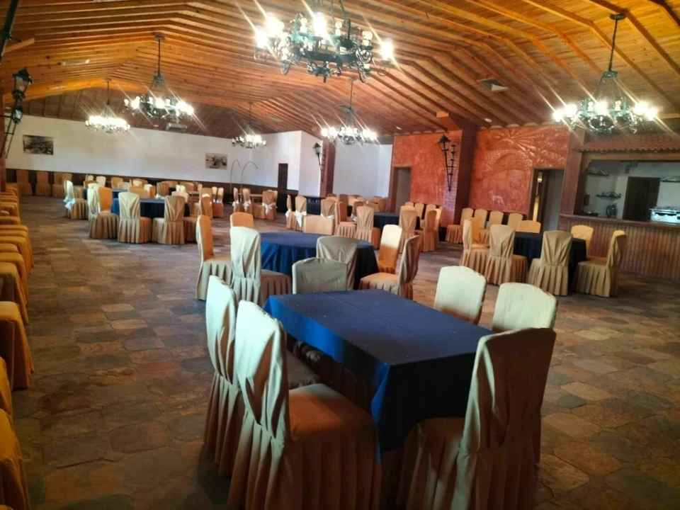 Negócio para Venda em Lamelas e Guimarei Foto 10